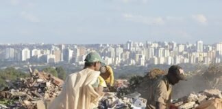 lixao_catarores_chora_manaus