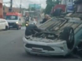 Veículo perde controle e quase atinge residência no Novo Aleixo em Manaus