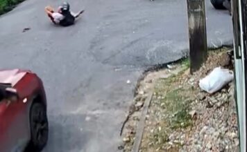 Câmeras registram colisão entre carro e moto na Zona Leste de Manaus