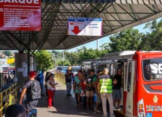 Rodoviários ameaçam paralisar transporte público por atraso em pagamento em Manaus