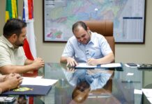 Governador Roberto Cidade assina ordens de serviço para obras de pavimentação em Nova Olinda do Norte, Borba e Humaitá