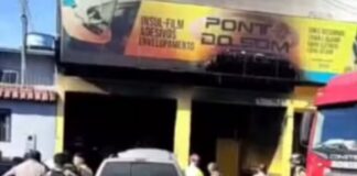 Princípio de incêndio atinge loja e mobiliza bombeiros na Zona Norte de Manaus