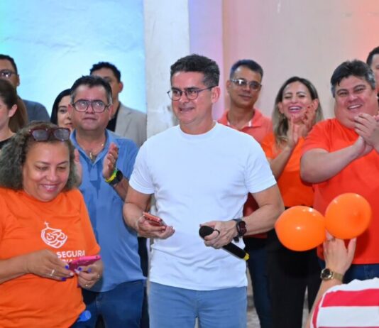 David Reis participa de encontro com lideranças no Novo Aleixo e destaca construção coletiva para o Amazonas