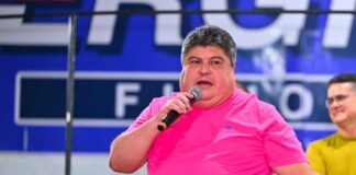 David Reis participa de encontro com lideranças e moradores do Colônia Santo Antônio, na Zona Norte de Manaus